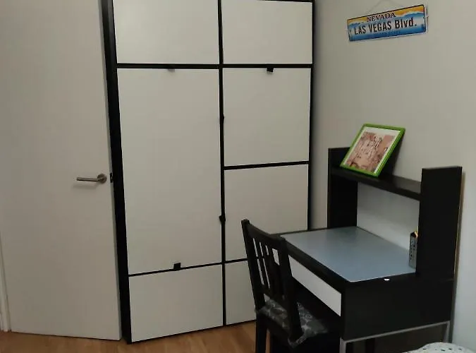 Paseo Maritimo De * Cadiz