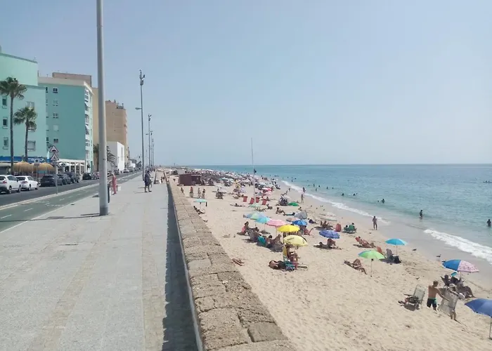 Paseo Maritimo De * Cadiz